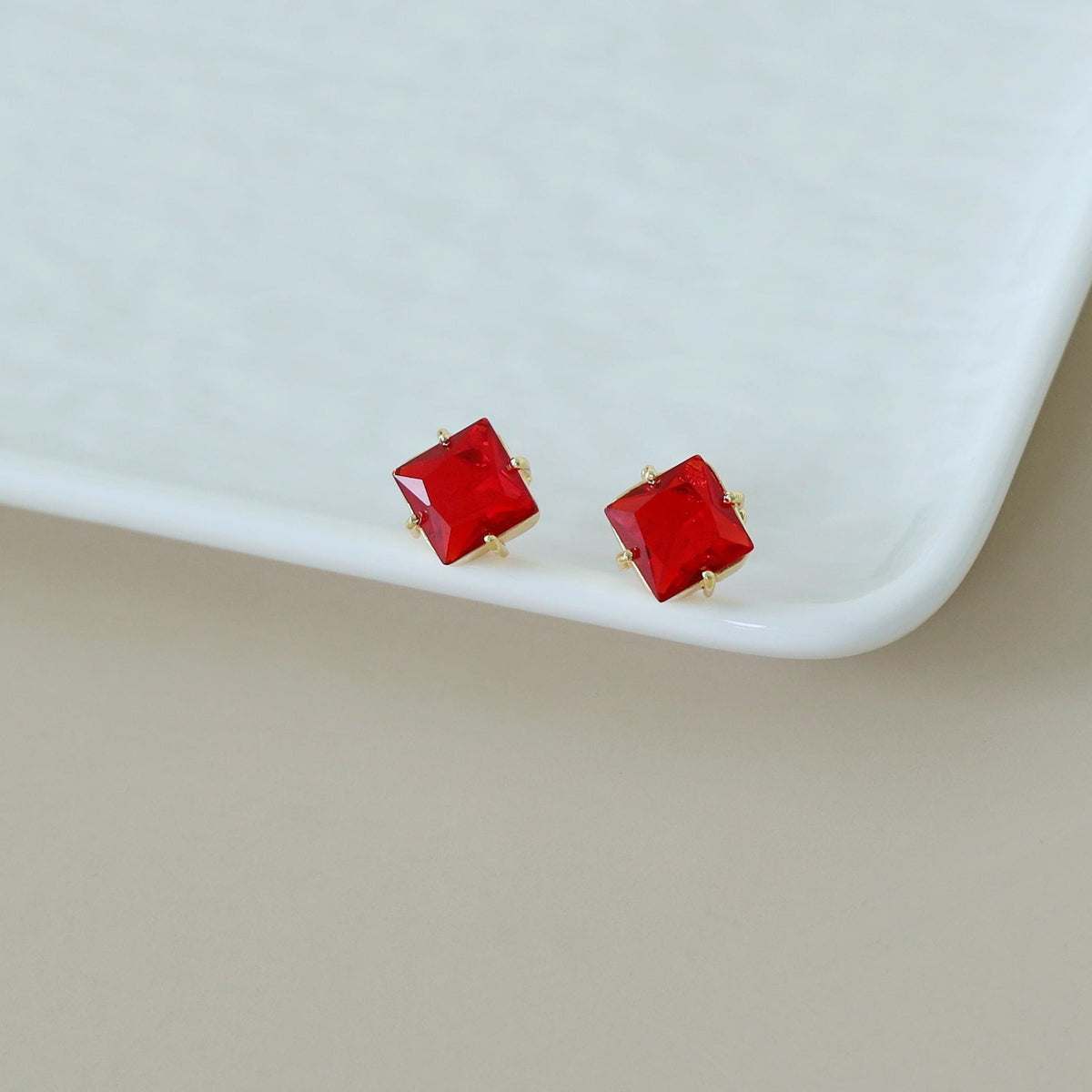 Pendientes brillantes de diamante
