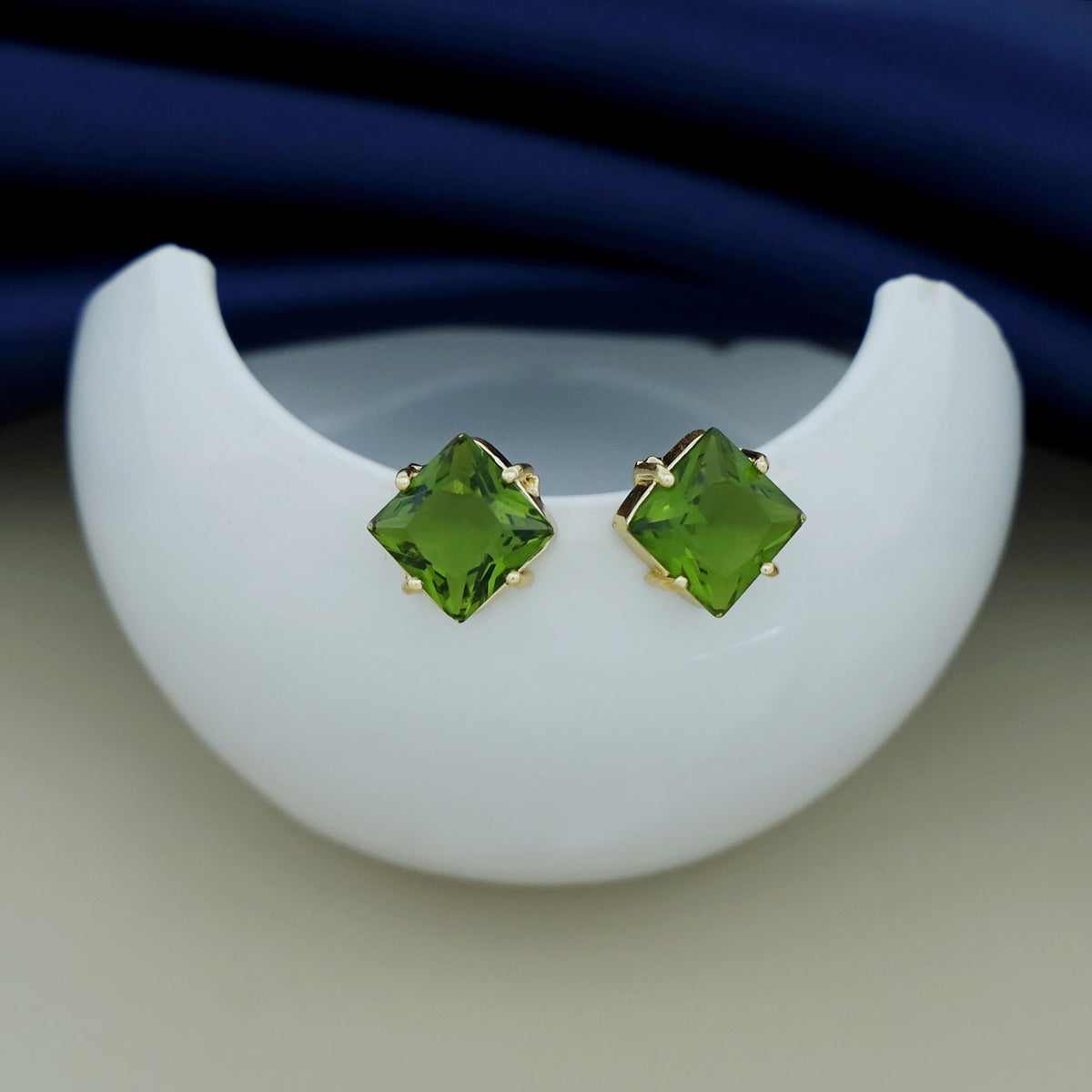 Pendientes brillantes de diamante