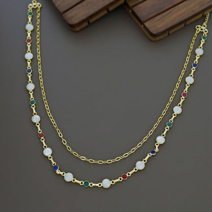 Collar barroco brillante