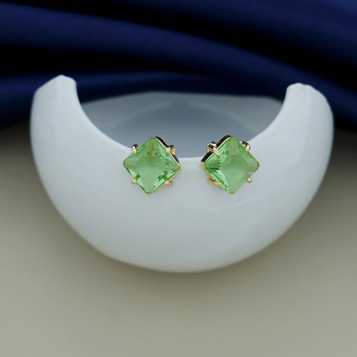 Pendientes brillantes de diamante